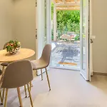 Apartament La Casa Dei Glicini *