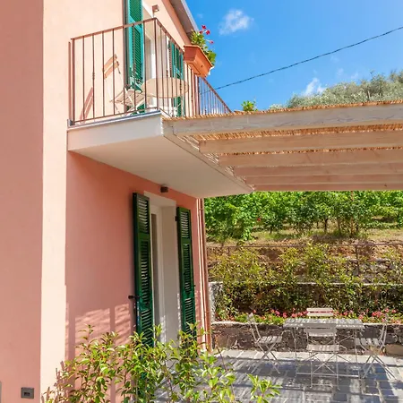 דירה La Casa Dei Glicini לבנטו