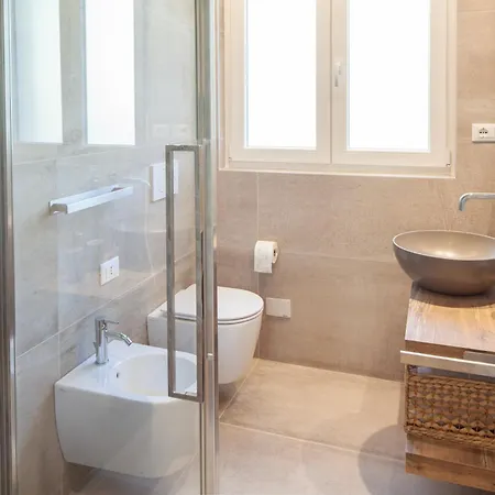 La Casa Dei Glicini לבנטו