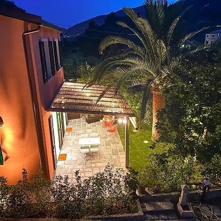 דירה La Casa Dei Glicini *