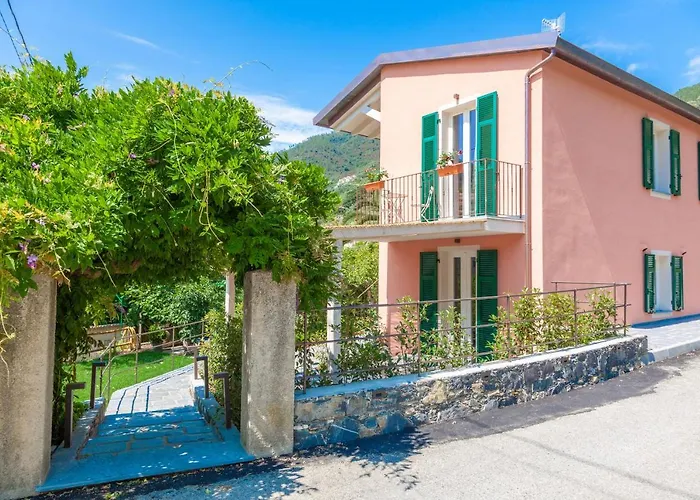 Apartman La Casa Dei Glicini *