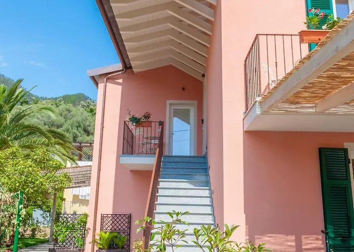 La Casa Dei Glicini * Levanto