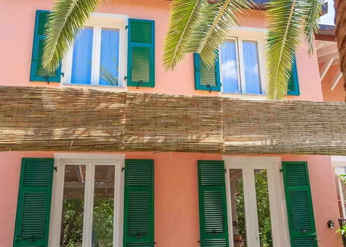 La Casa Dei Glicini Apartment *